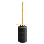 Table haute upcyclée en fût métal 200L avec poteau bois 2,5 m – Support signalétique & éclairage – Image 5