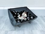 Lit pour chien et chat en tonneau métal recyclé « Buddy » – Panier design upcycling industriel – Image 7