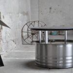 Table basse en tonneau métal upcyclé avec plateau Ø70 cm