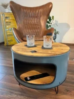 Table basse upcyclée en baril métal 208 L – Double étagère design industriel – Image 2
