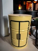 meuble tonneau métal upcyclé avec portes battantes et étagères