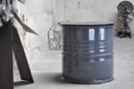 Table Tonneau Métal 200L Upcyclée – Table Design Industriel Personnalisable (Ø60 cm) – Image 2