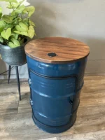 Petit meuble tonneau métal upcyclé avec porte et étagères – 60L – Style industriel – Image 3