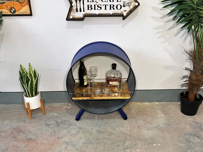 Étagère industrielle ZOE fabriquée à partir d’un tonneau métallique recyclé