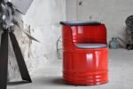 Fauteuil Tonneau Métal Upcyclé 200L – Personnalisable avec Logo – Design Industriel Confort Premium – Image 4