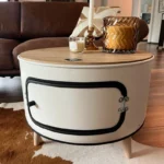 Table basse industrielle en tonneau métal recyclé KILLEFIT avec porte et plateau bois