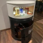 Bar en baril métal upcyclé avec éclairage LED intérieur