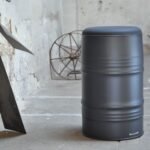 Tabouret en tonneau métal 200L upcyclé avec assise rembourrée