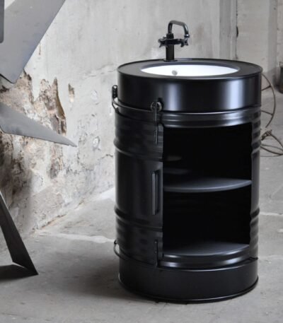 Meuble vasque en tonneau métal upcyclé avec plateau HPL noir
