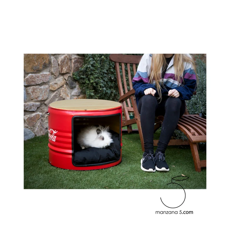 Lit chien design industriel en baril métallique recyclé avec coussin intérieur