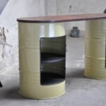 Comptoir de cuisine en tonneau métal upcyclé avec plateau en chêne massif